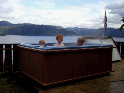 Etterpå ble det bading i stampen